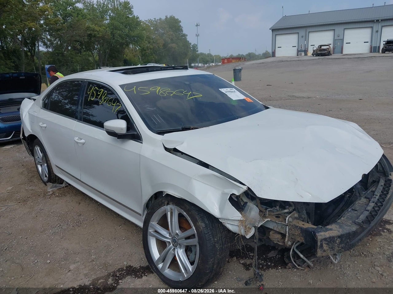 2014 VOLKSWAGEN PASSAT 2.0L TDI SEL PREMIUM · 6/11