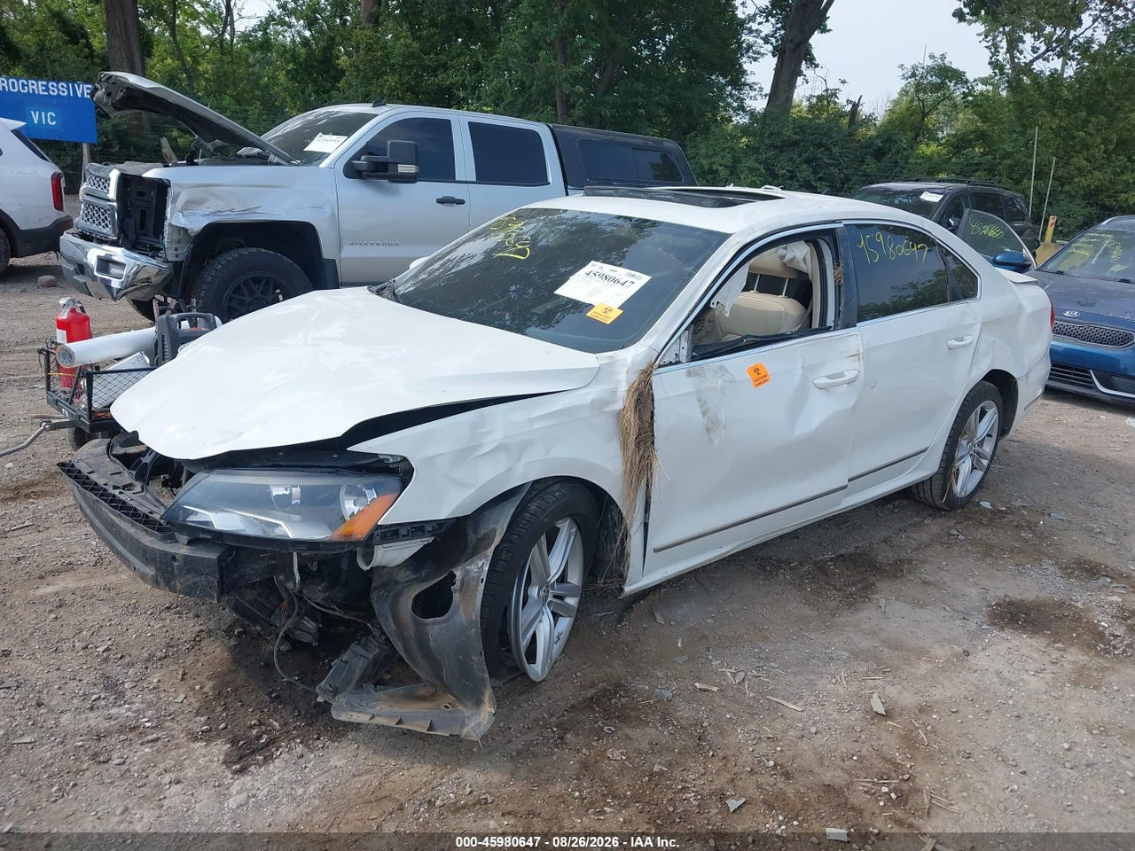 2014 VOLKSWAGEN PASSAT 2.0L TDI SEL PREMIUM · 2/11