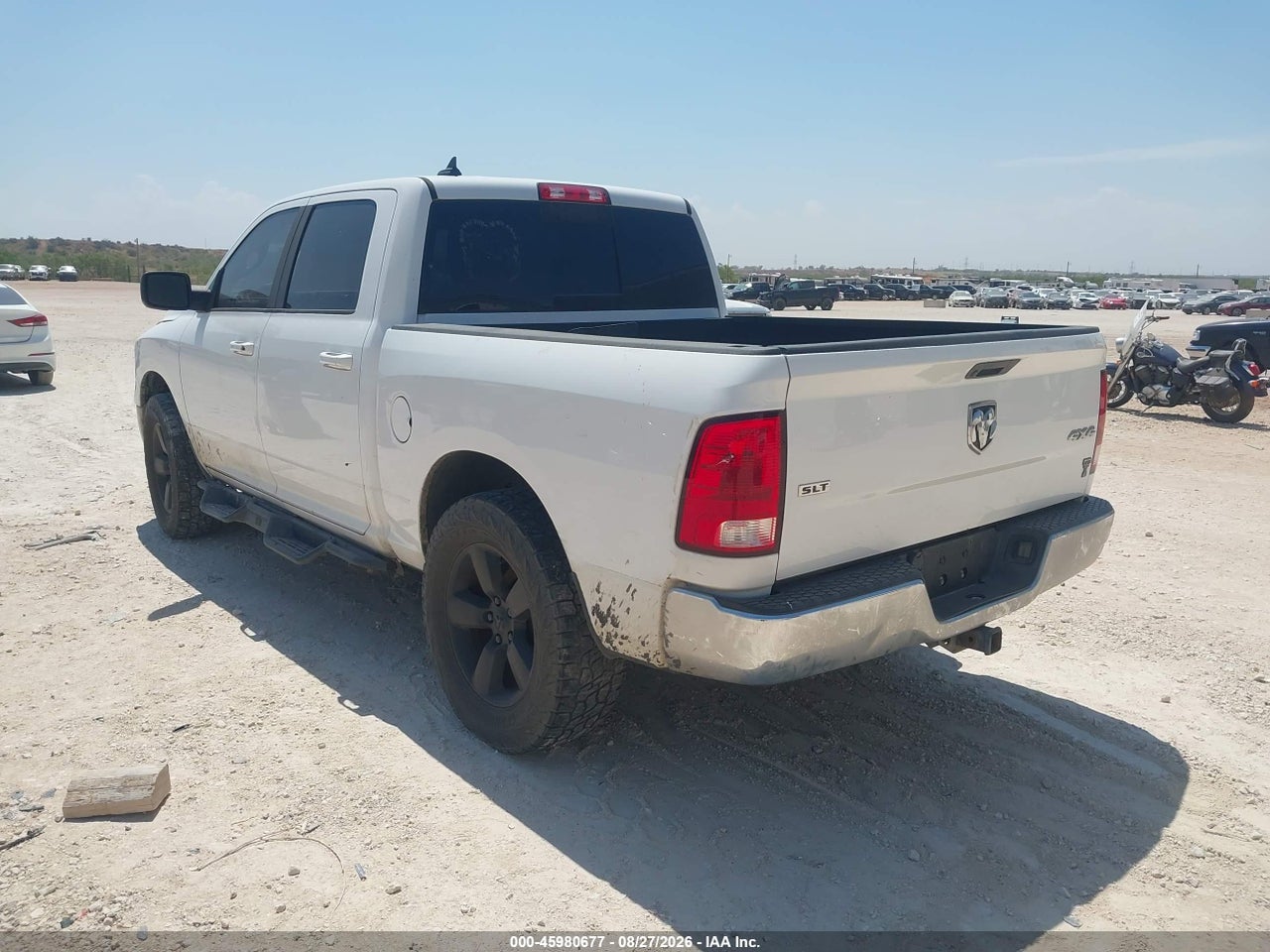 2019 RAM 1500 CLASSIC SLT  4X4 5'7 BOX · 3/11