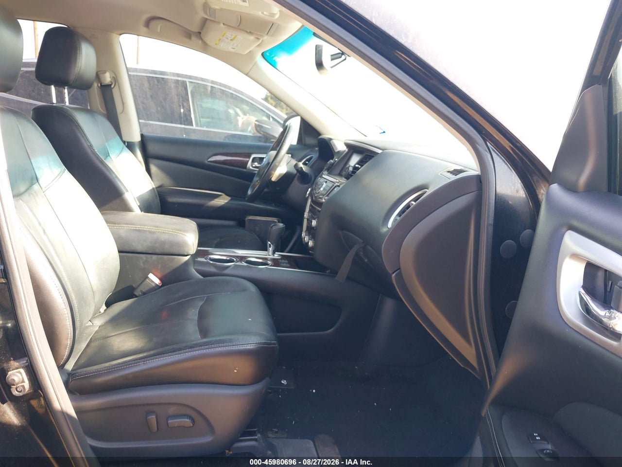 2013 NISSAN PATHFINDER SL · 5/11