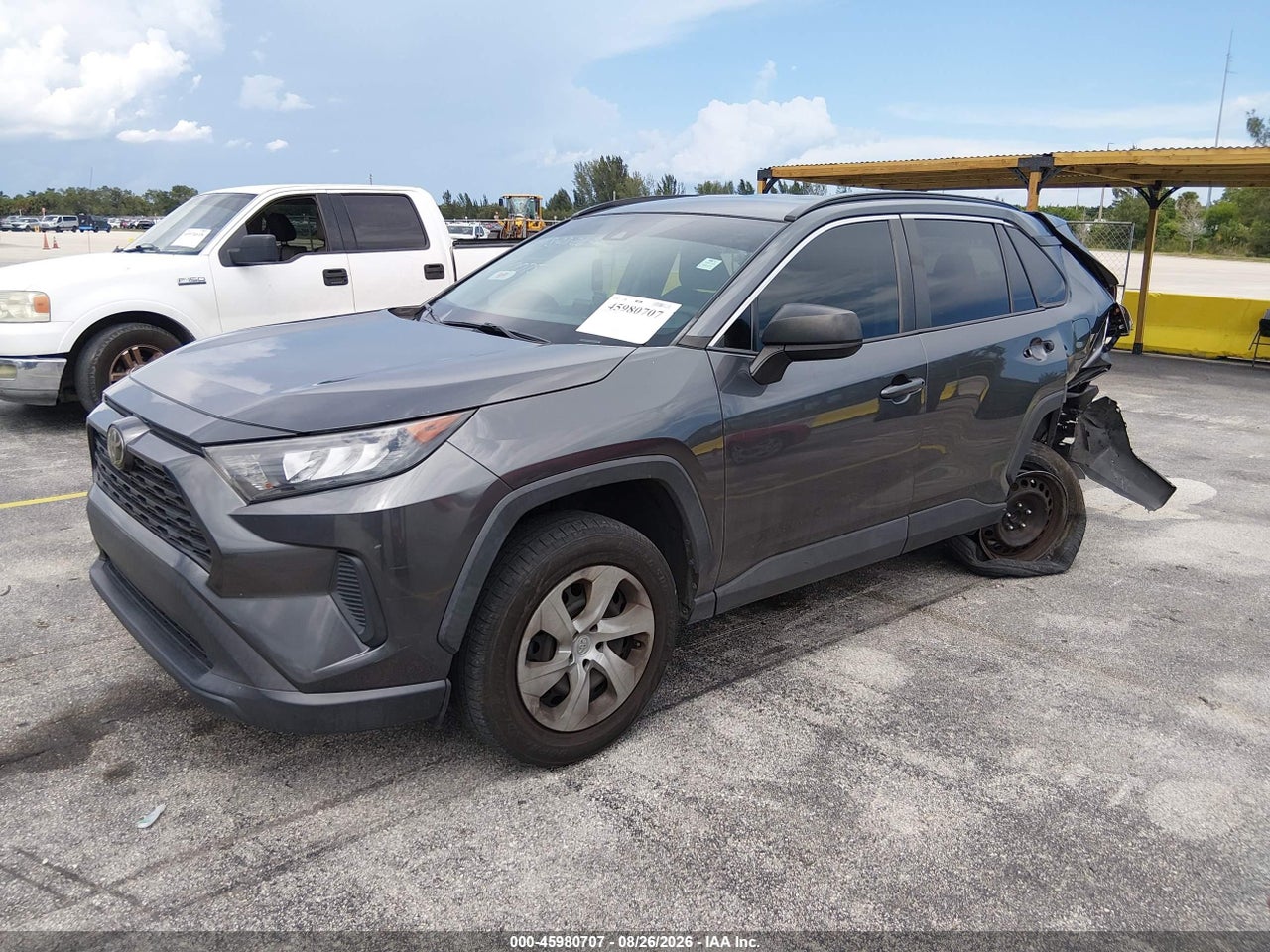 2020 TOYOTA RAV4 LE · 2/11