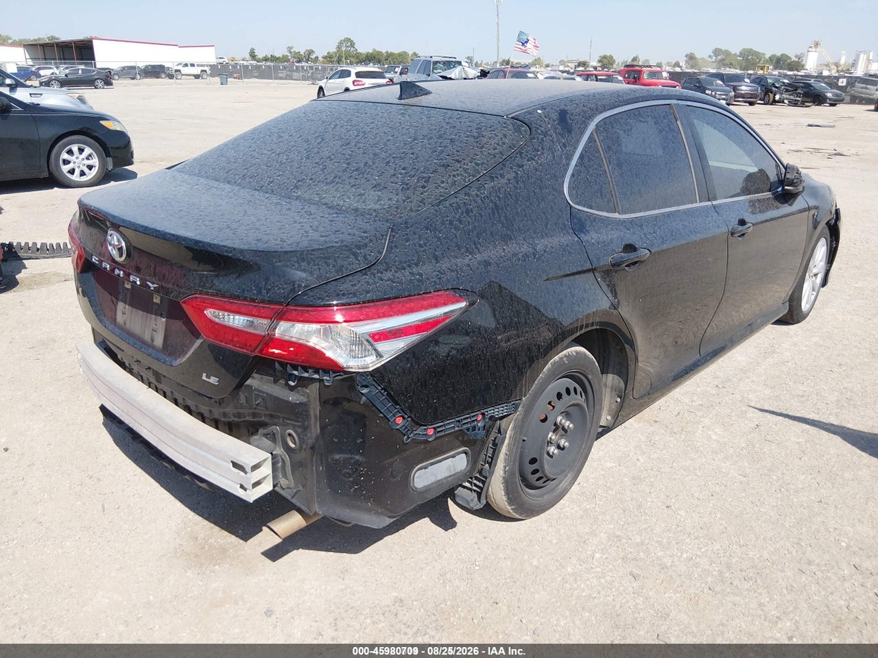 2019 TOYOTA CAMRY LE · 4/10