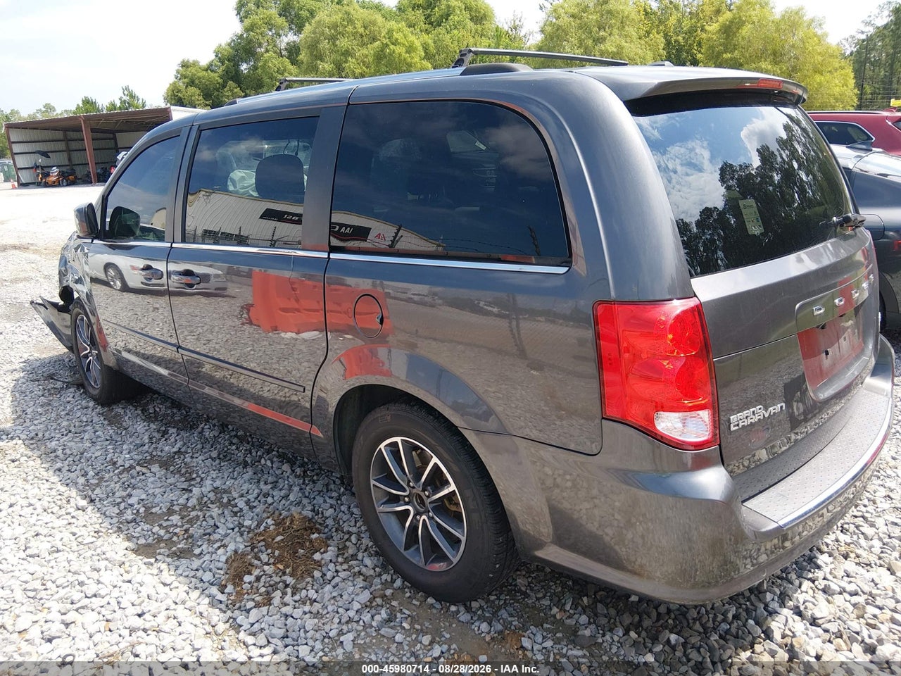 2017 DODGE GRAND CARAVAN SXT · 3/10