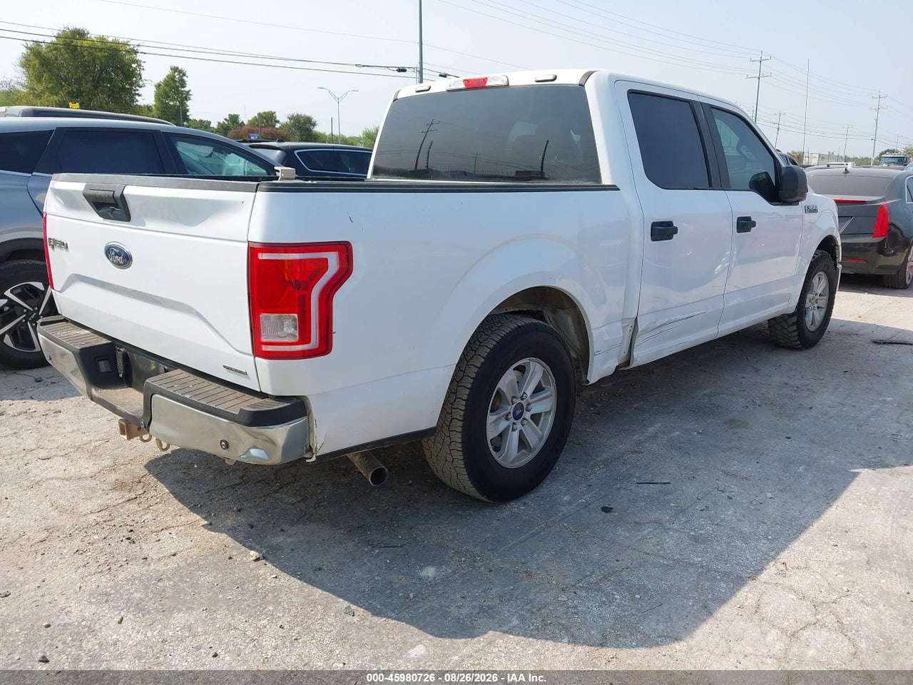 2016 FORD F-150 XL · 4/11