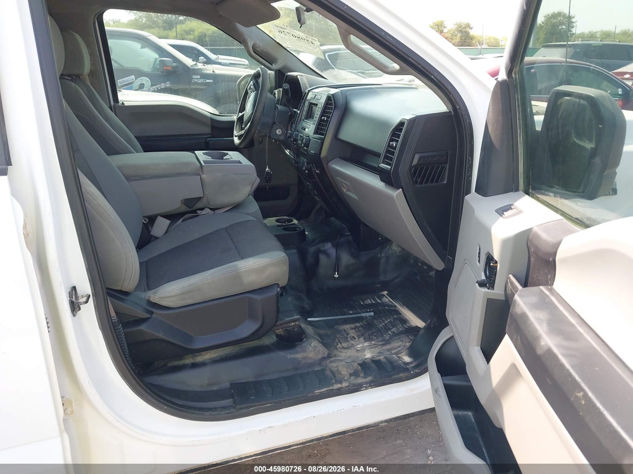 2016 FORD F-150 XL · 5/11