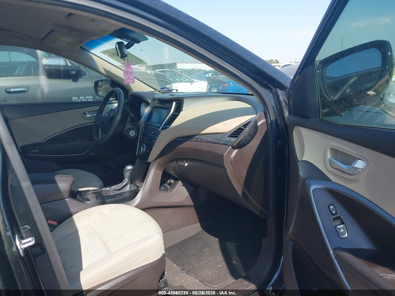2017 HYUNDAI SANTA FE SPORT 2.4L · 5/10
