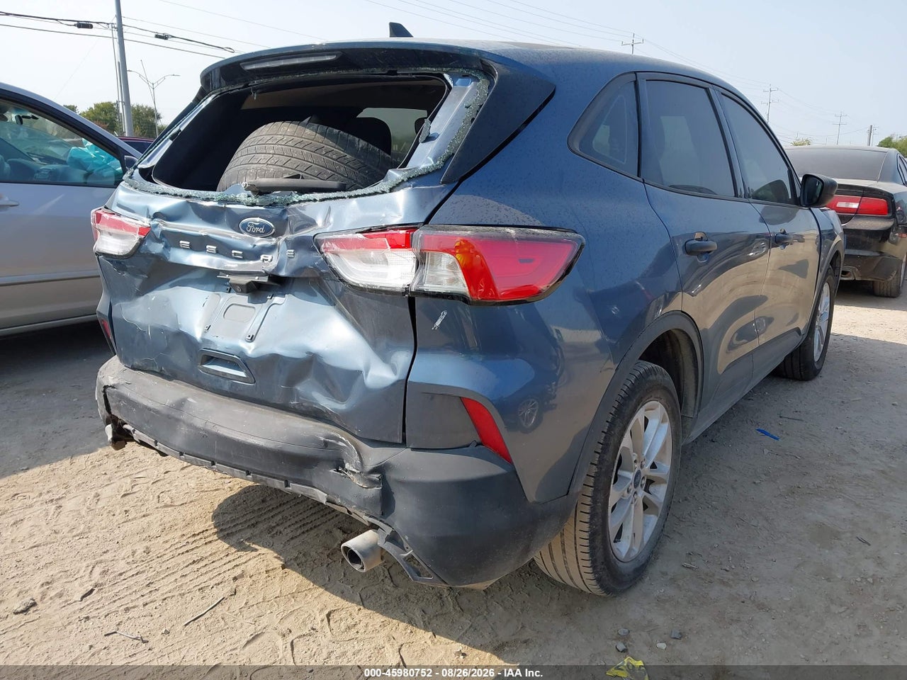 2020 FORD ESCAPE S · 4/11