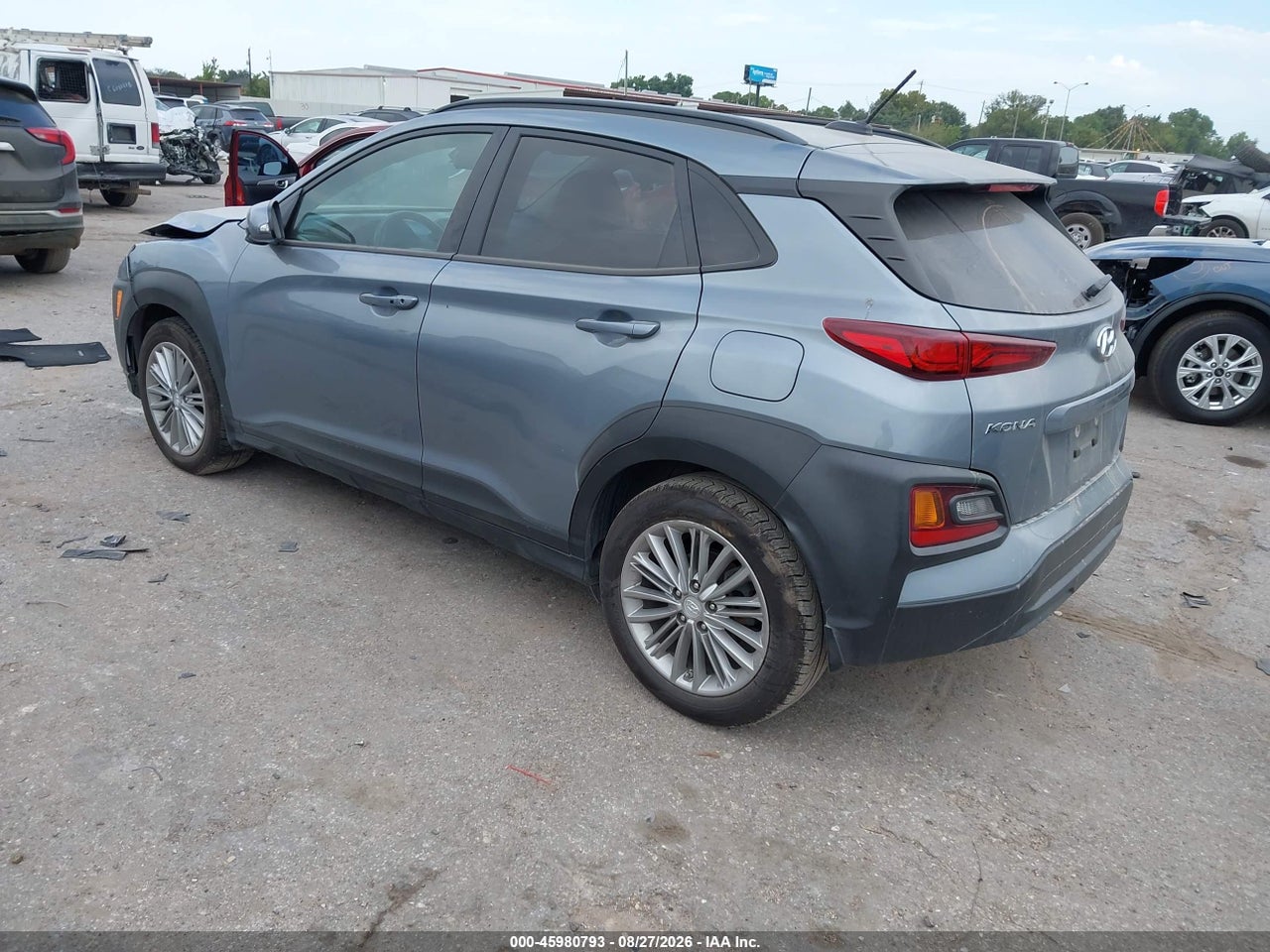 2021 HYUNDAI KONA SEL · 3/10