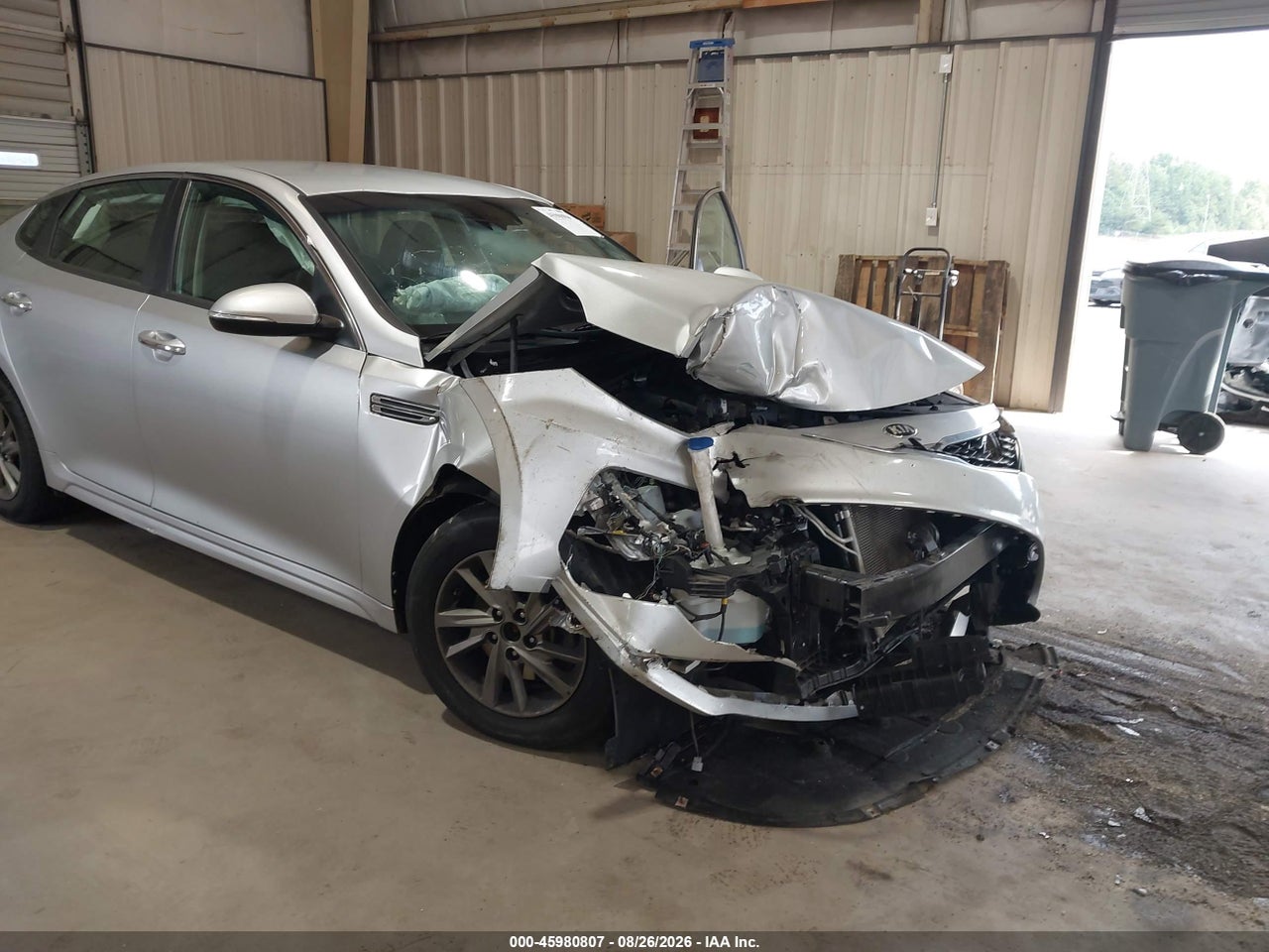 2019 KIA OPTIMA LX/S · 6/10