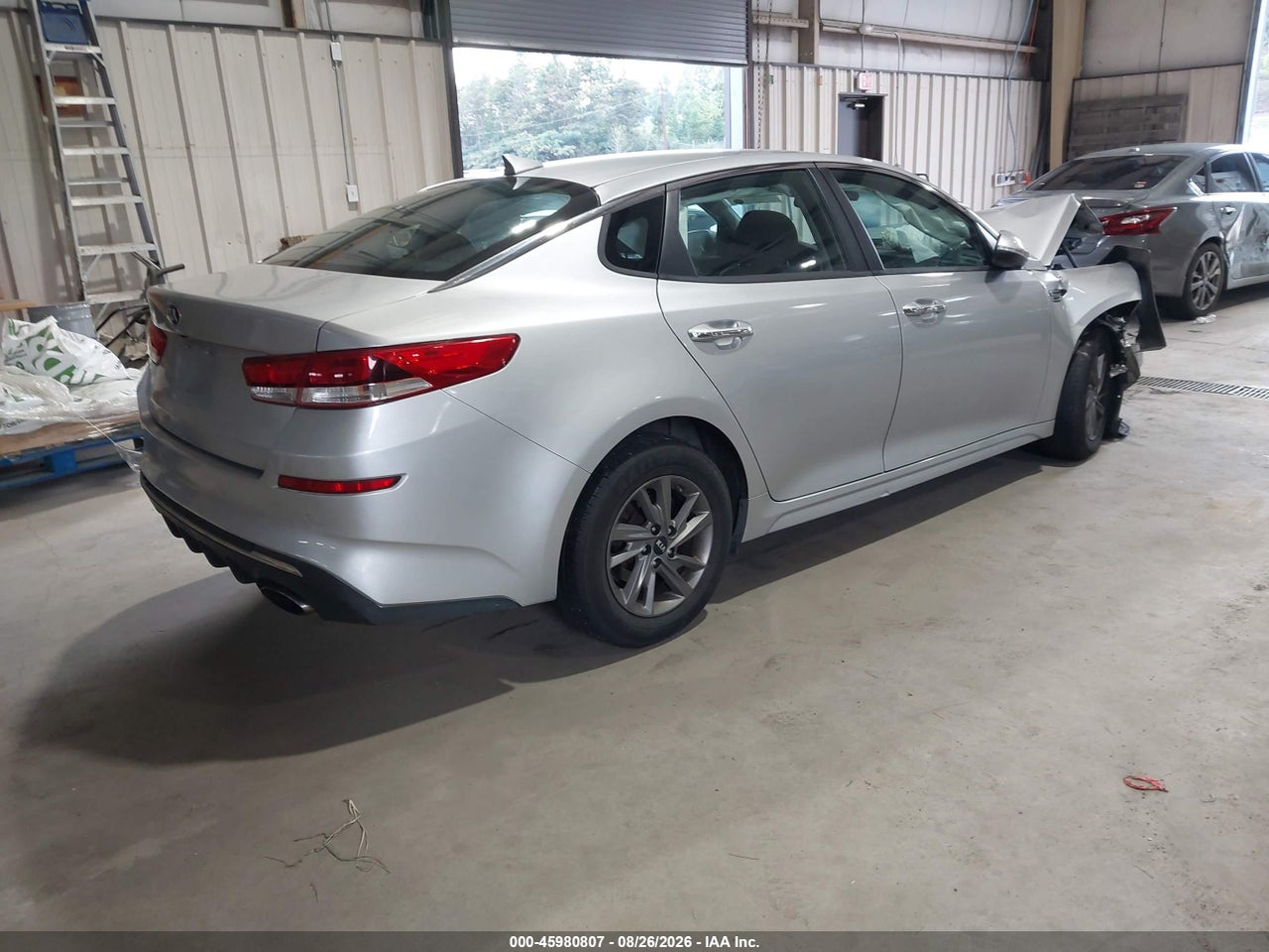 2019 KIA OPTIMA LX/S · 4/10