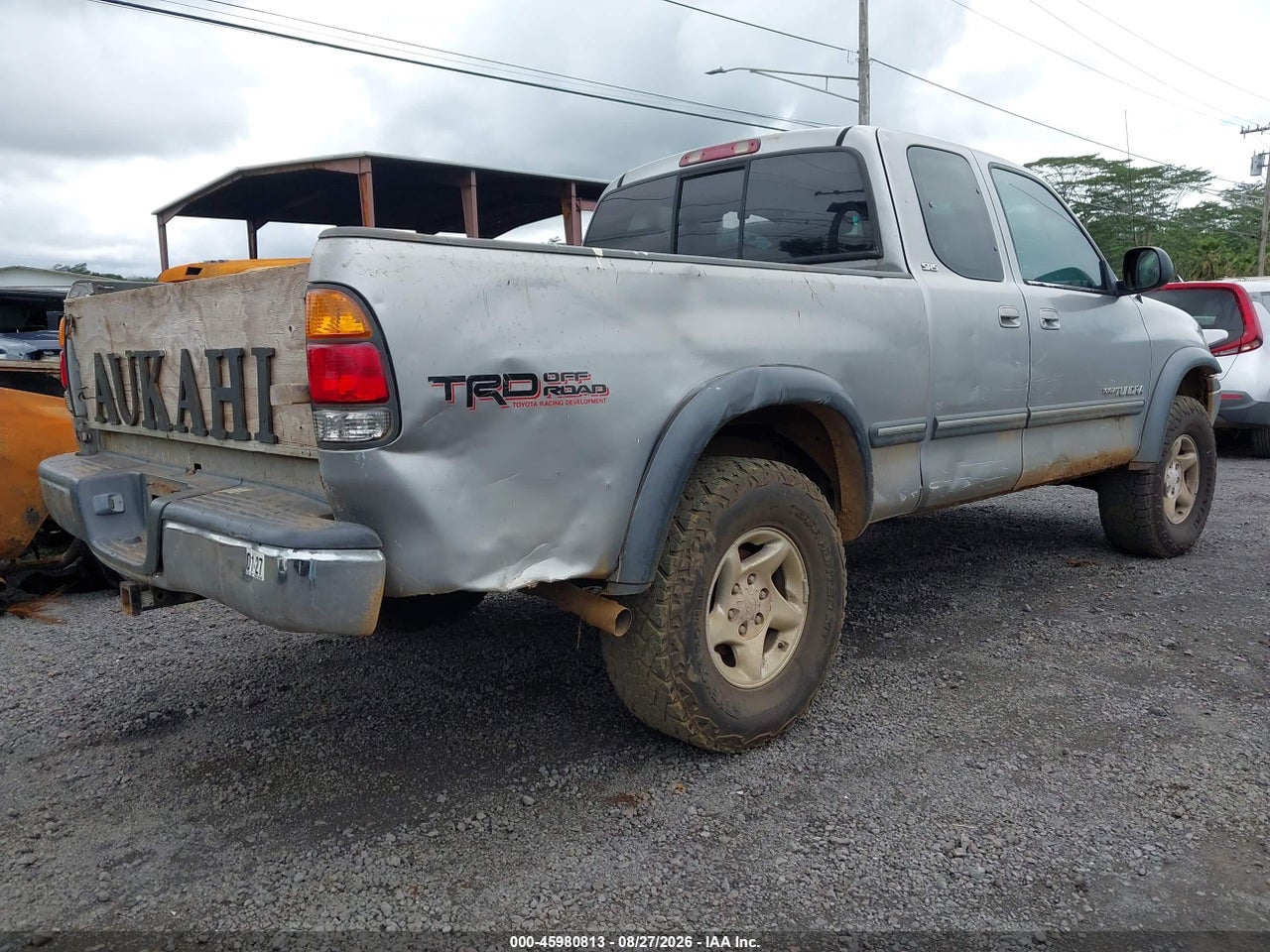 2001 TOYOTA TUNDRA SR5 V8 · 4/11