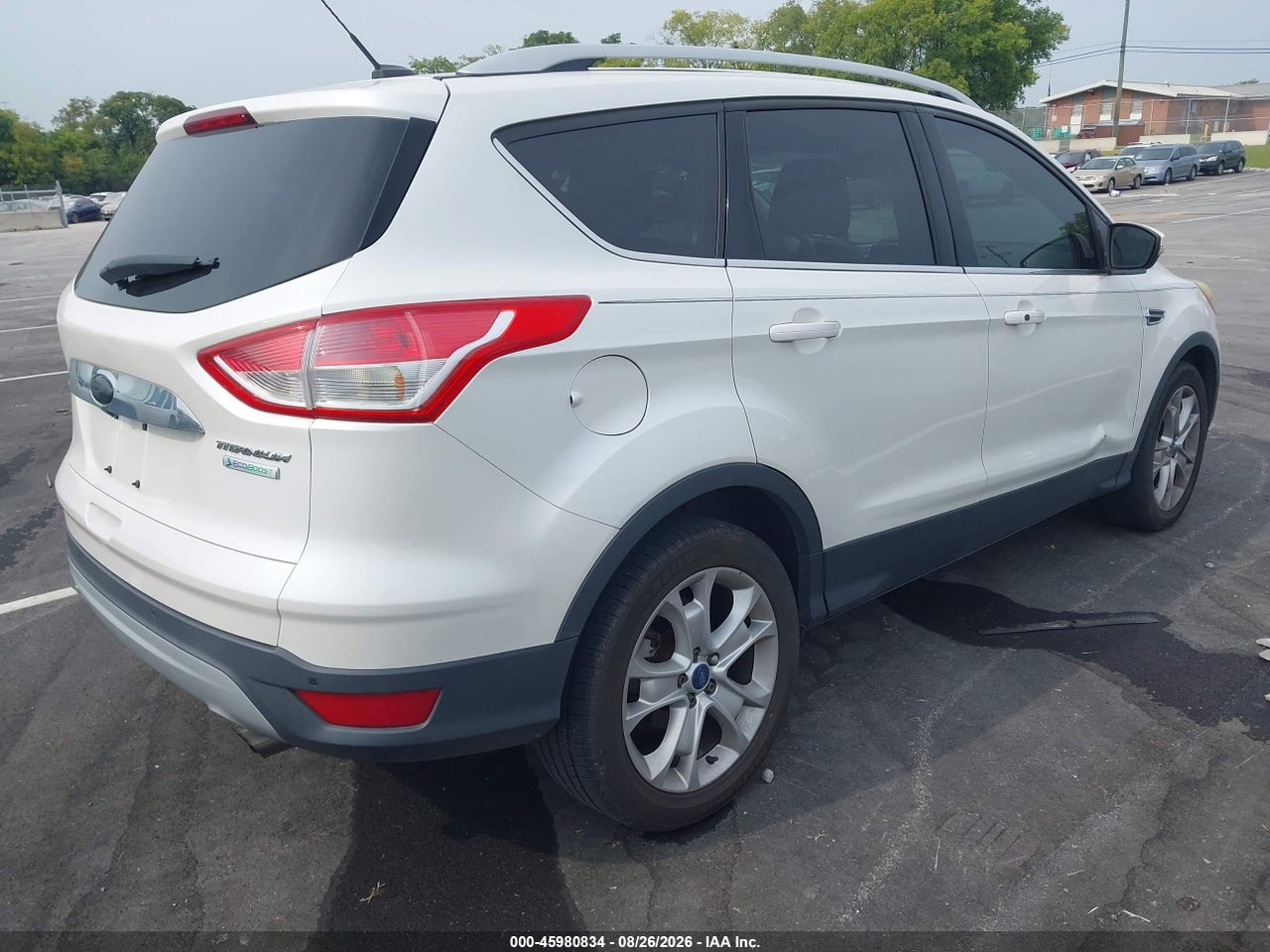 2016 FORD ESCAPE TITANIUM · 4/11