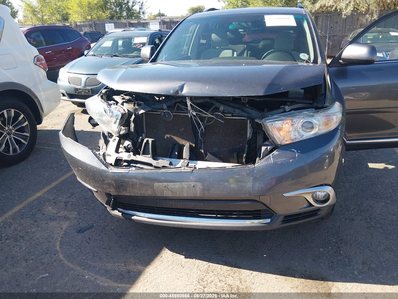 2012 TOYOTA HIGHLANDER BASE V6 · 6/10
