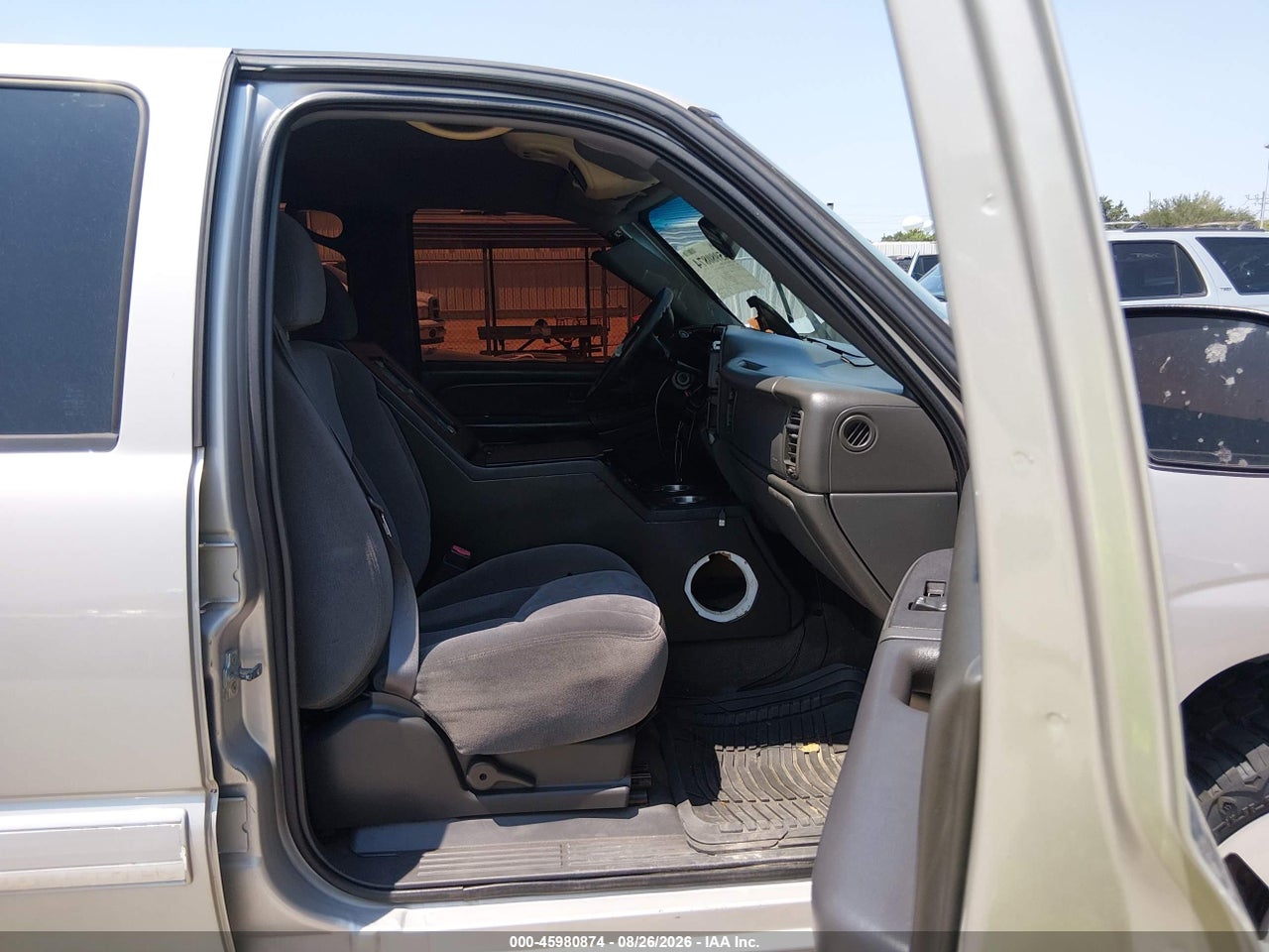 2006 CHEVROLET SILVERADO 1500 LS · 5/11
