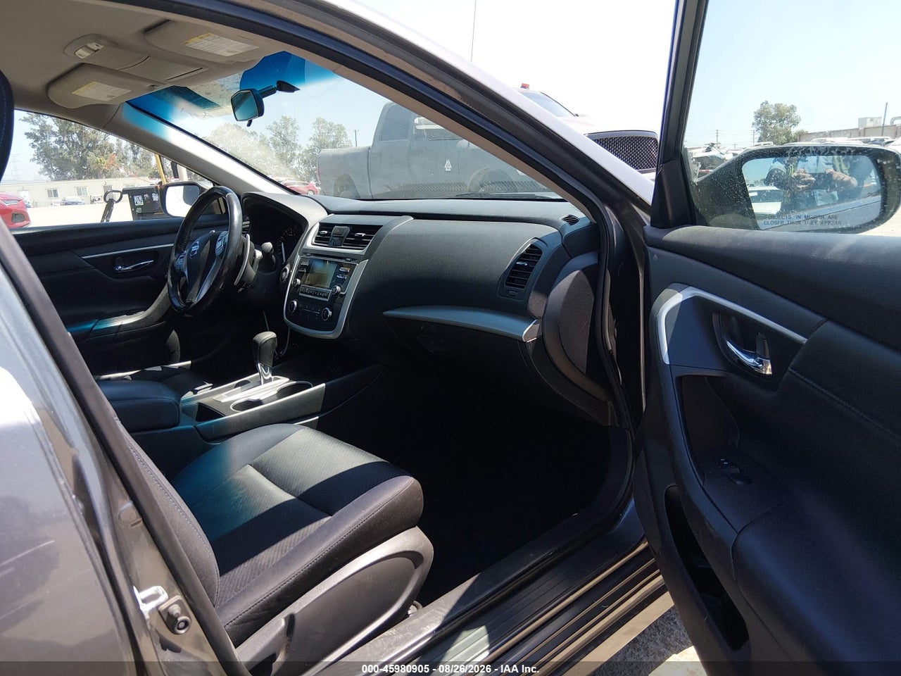 2016 NISSAN ALTIMA 2.5 SR · 5/11