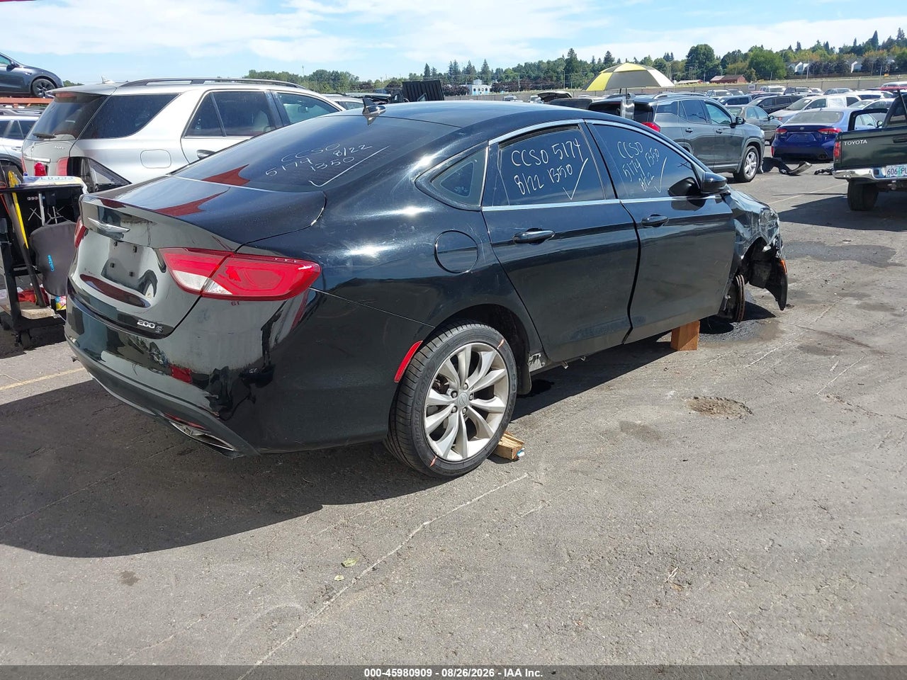 2015 CHRYSLER 200 S · 4/11