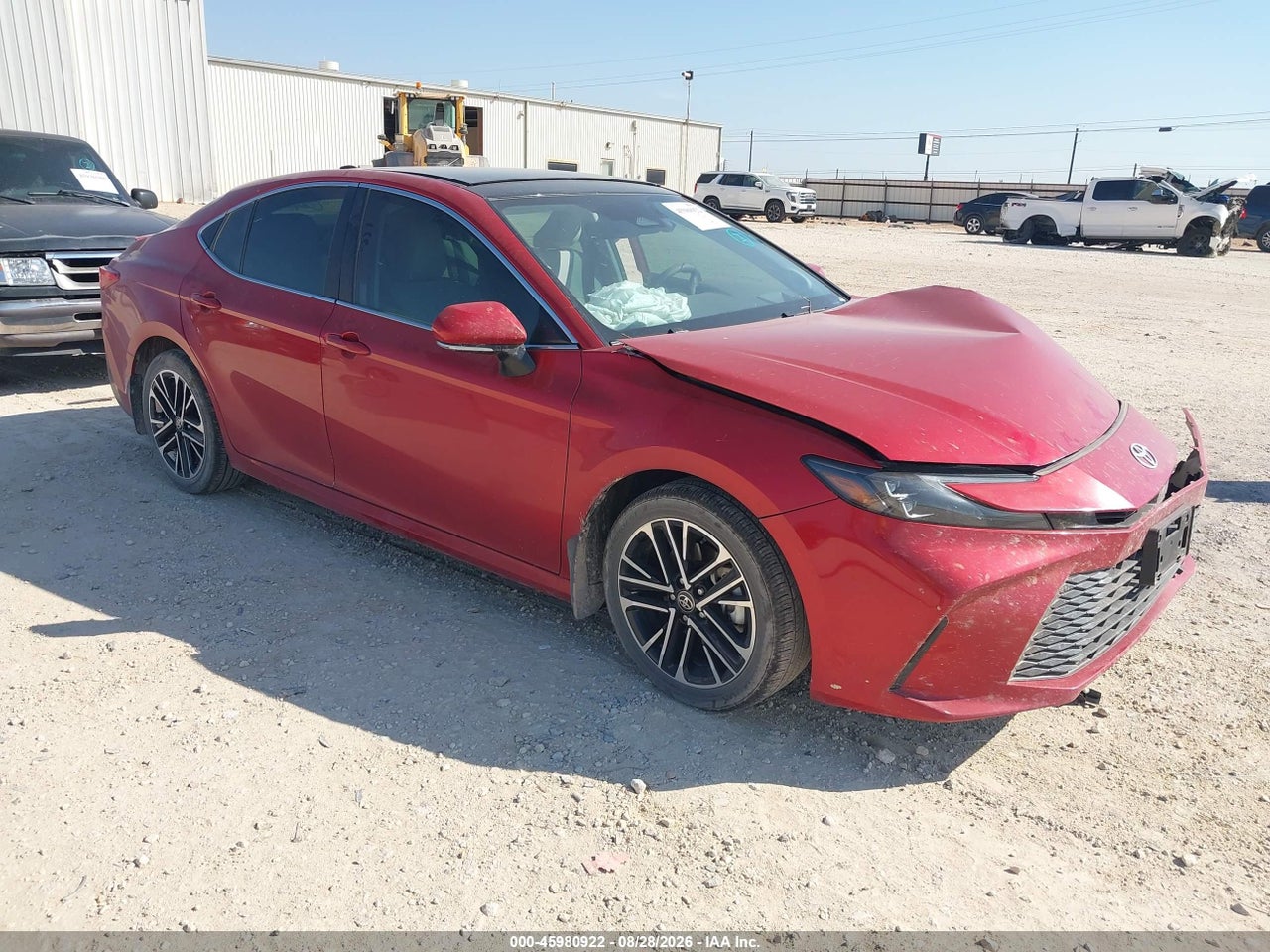 2025 TOYOTA CAMRY XLE
