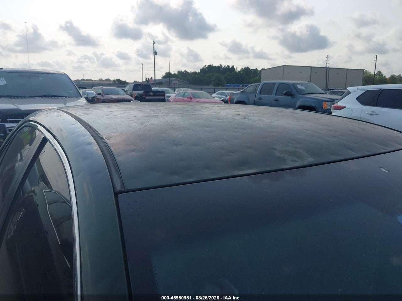 2011 TOYOTA CAMRY LE · 6/11