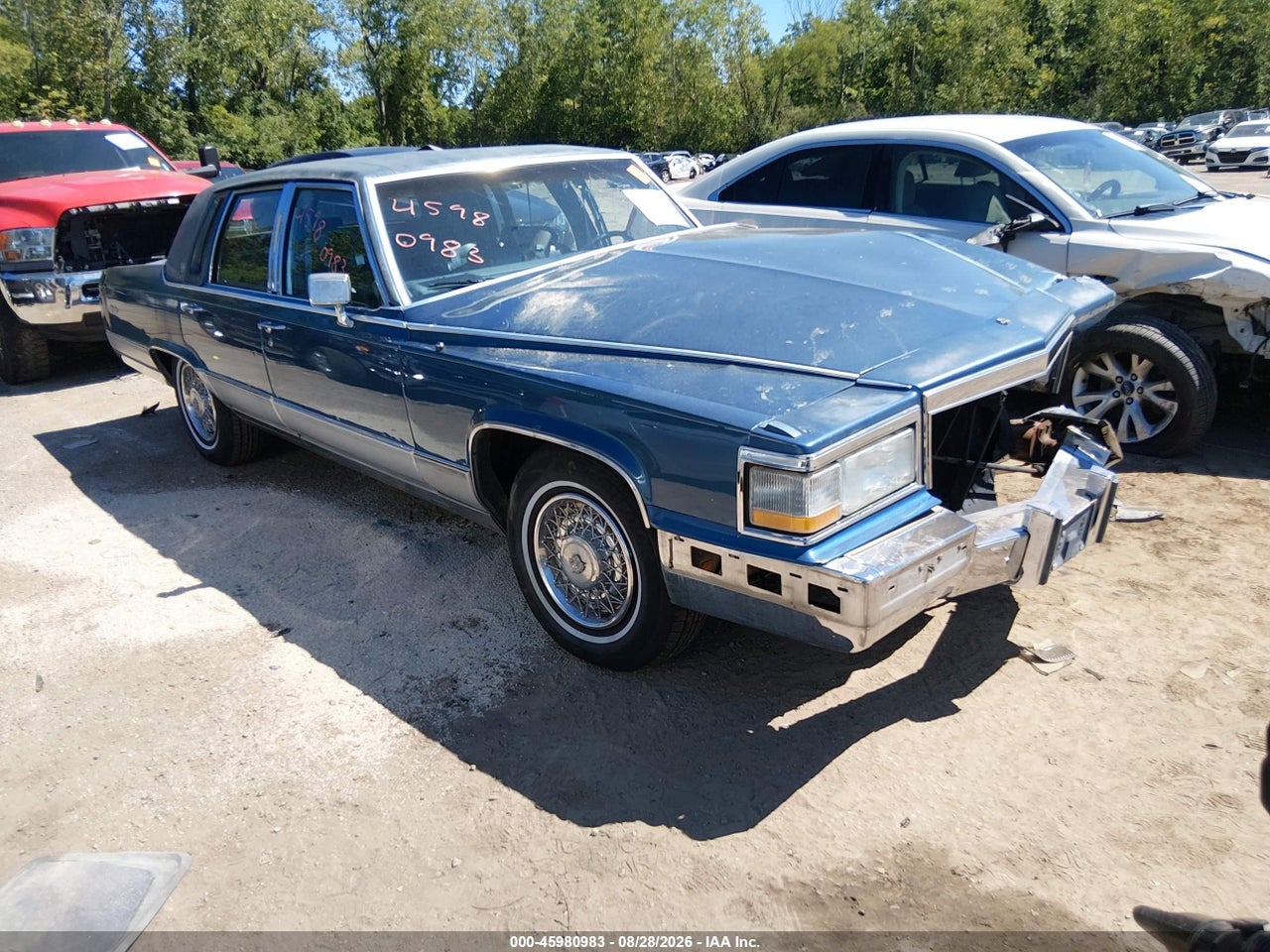 1991 CADILLAC BROUGHAM