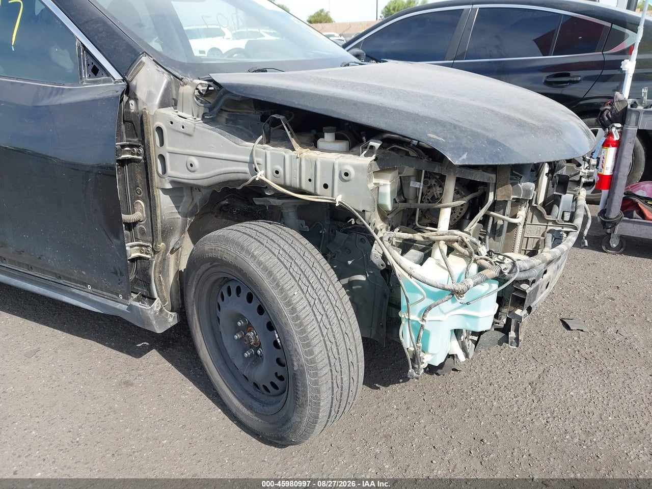 2018 NISSAN ROGUE SV · 6/11