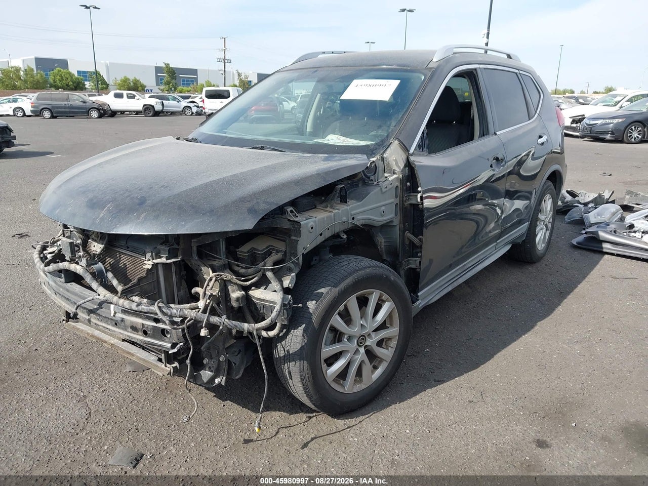 2018 NISSAN ROGUE SV · 2/11