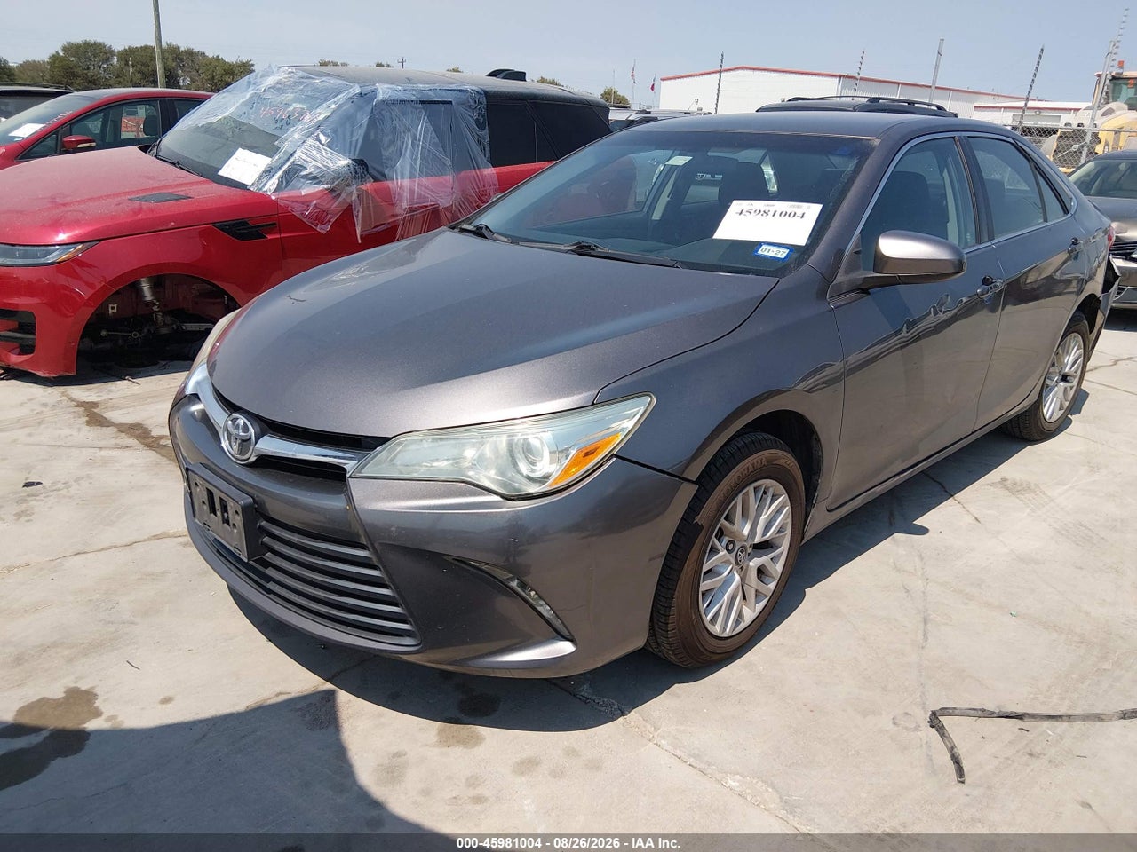2016 TOYOTA CAMRY LE · 2/11