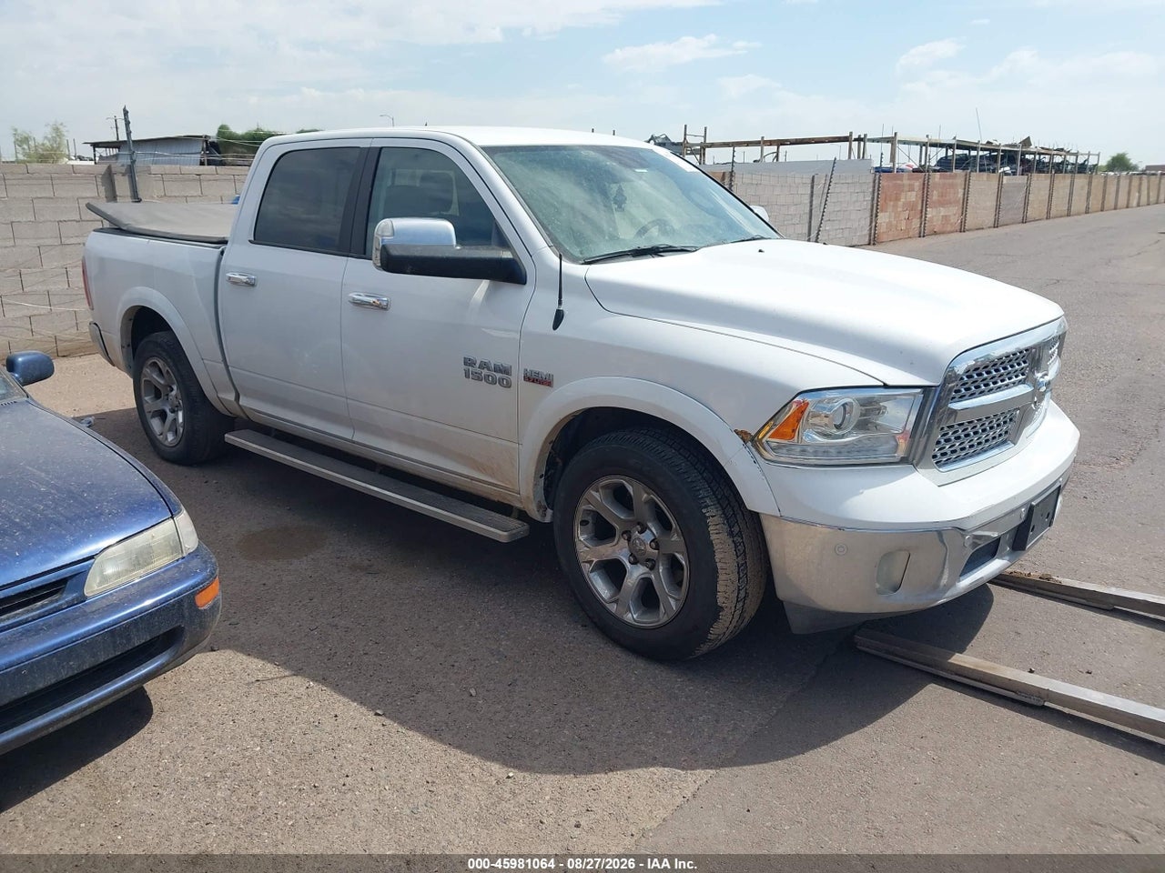 1C6RR6NT0HS****** · 2017 RAM 1500 LARAMIE  4X2 5'7 BOX