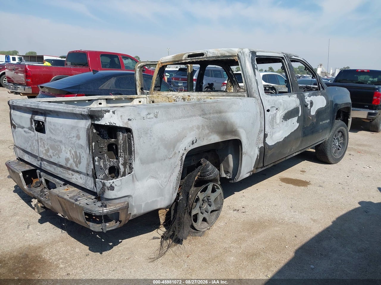 2014 CHEVROLET SILVERADO 1500 LT · 4/11