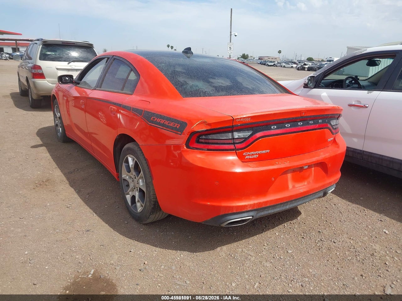 2016 DODGE CHARGER SXT · 3/10