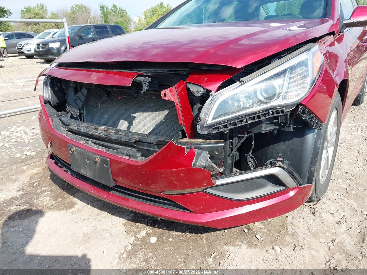 2016 HYUNDAI SONATA SE · 6/11