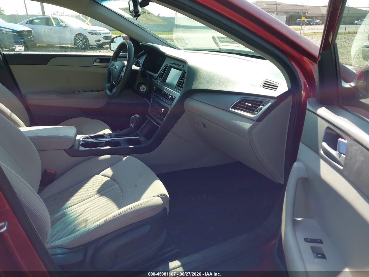 2016 HYUNDAI SONATA SE · 5/11