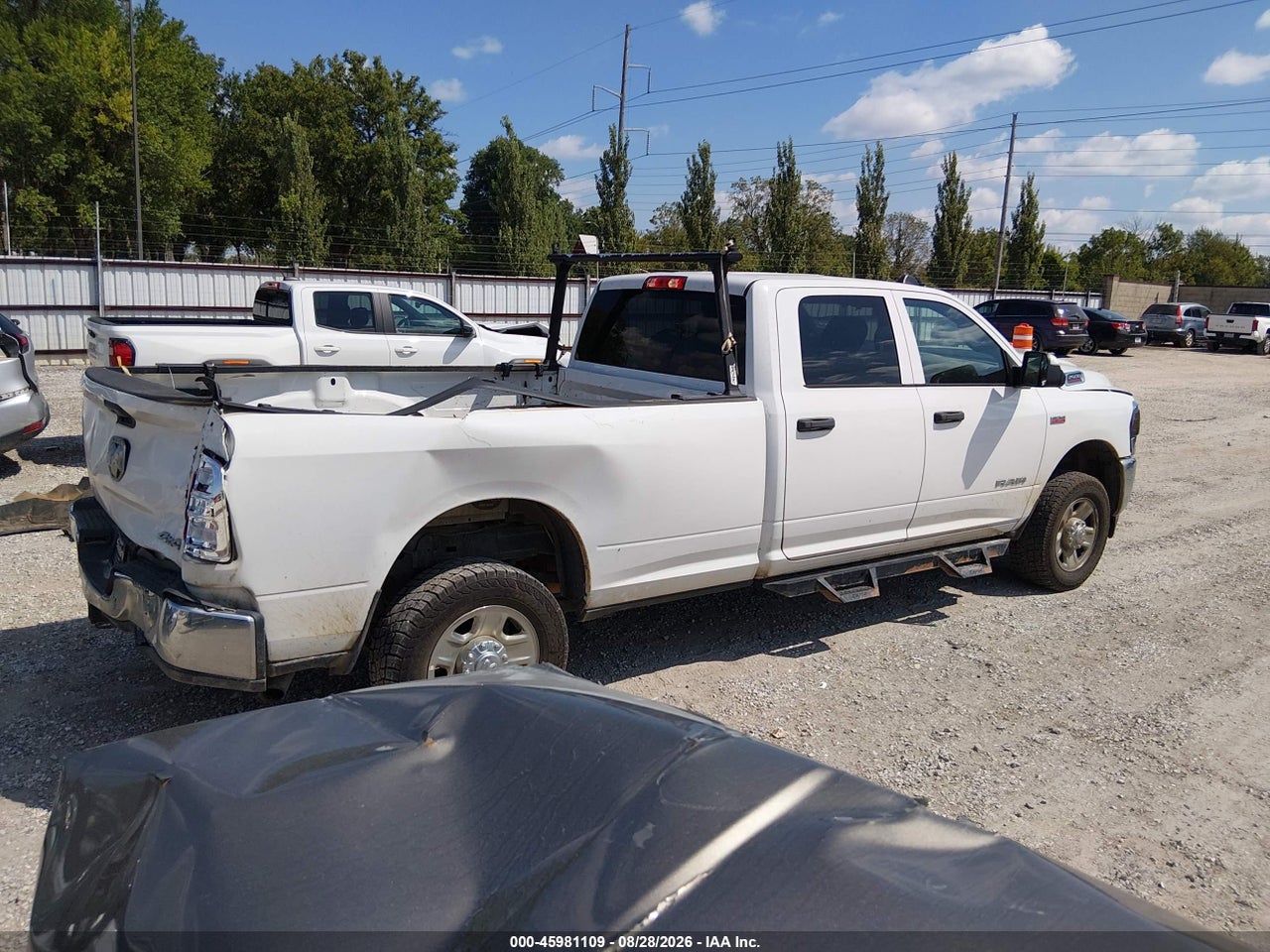 2021 RAM 2500 TRADESMAN  4X4 8' BOX · 4/11