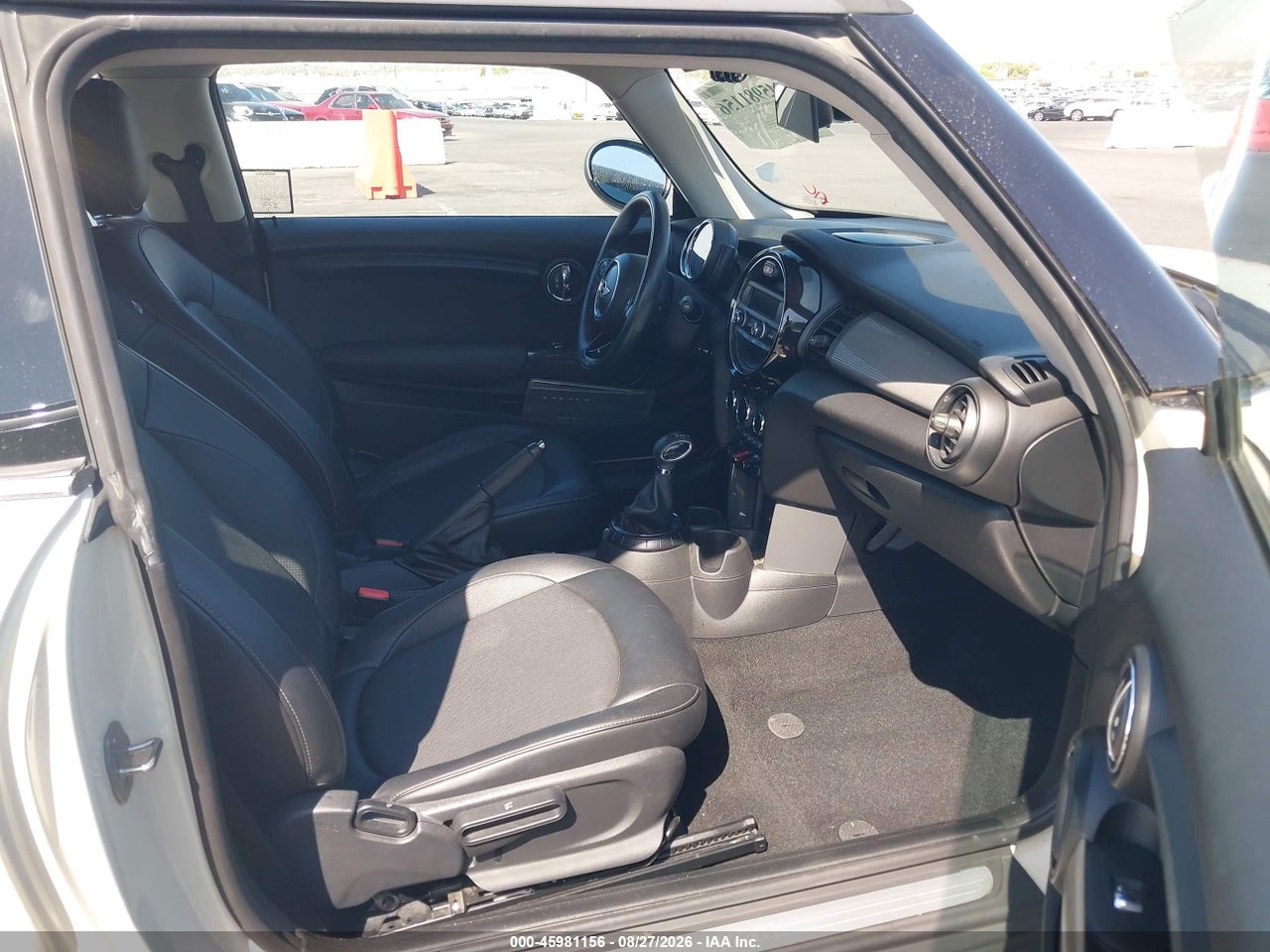 2015 MINI HARDTOP COOPER · 5/10
