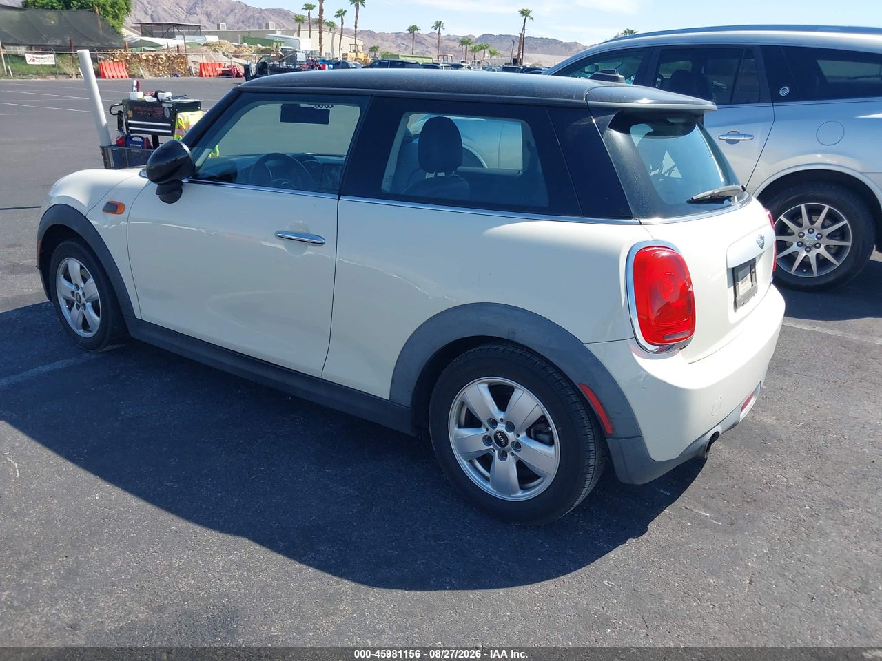 2015 MINI HARDTOP COOPER · 3/10