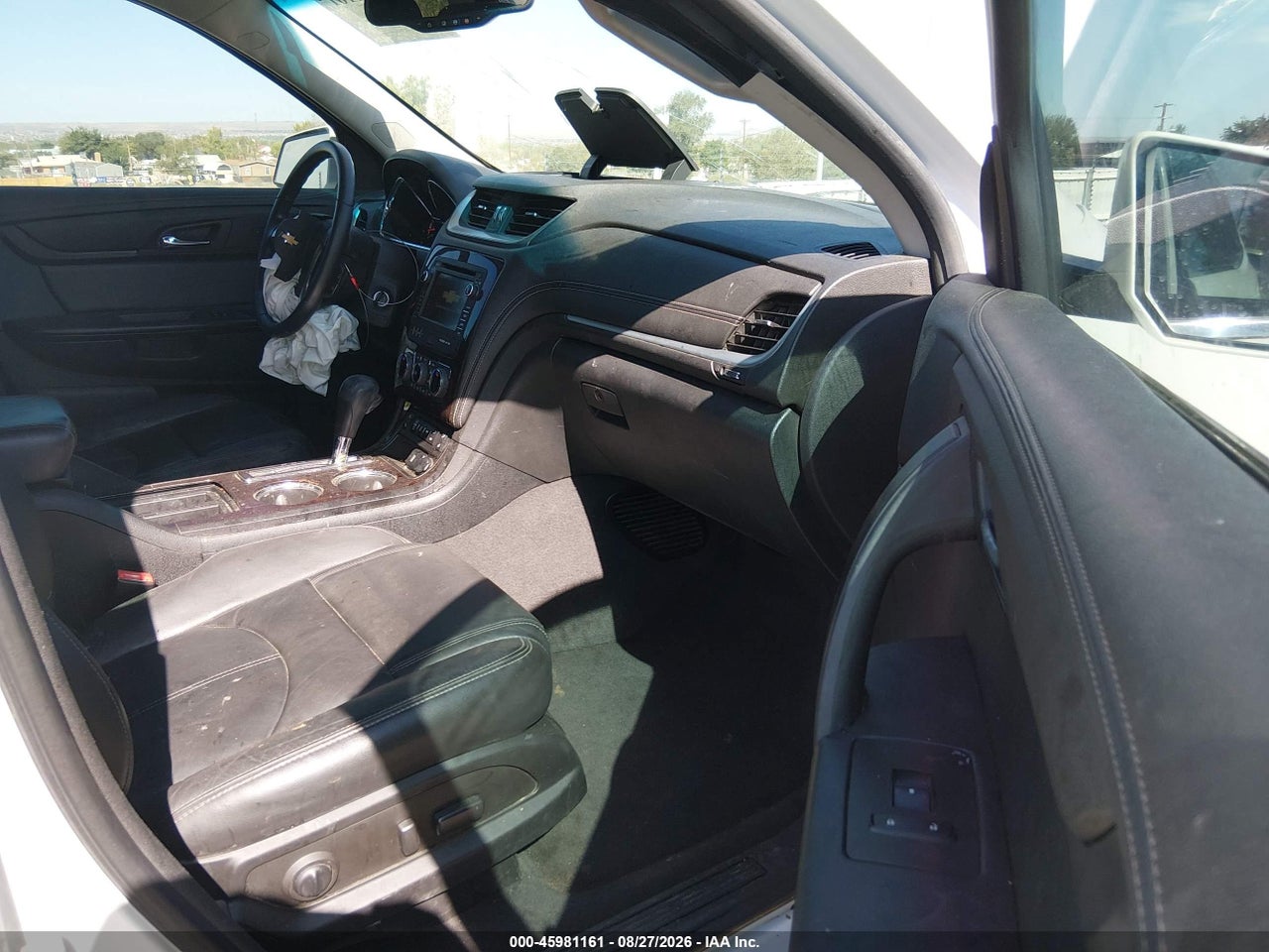 2017 CHEVROLET TRAVERSE 2LT · 5/11