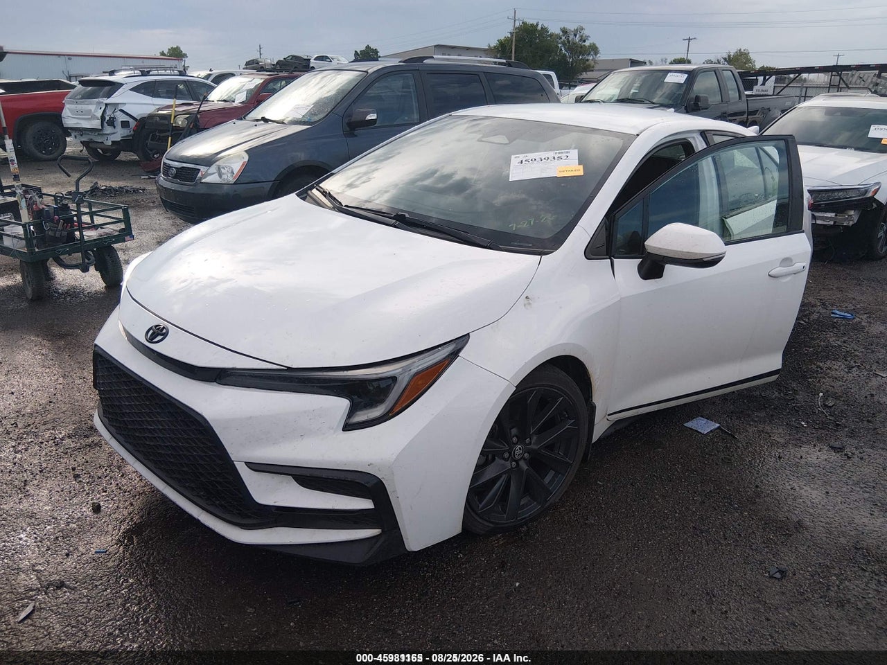 2024 TOYOTA COROLLA SE · 2/10