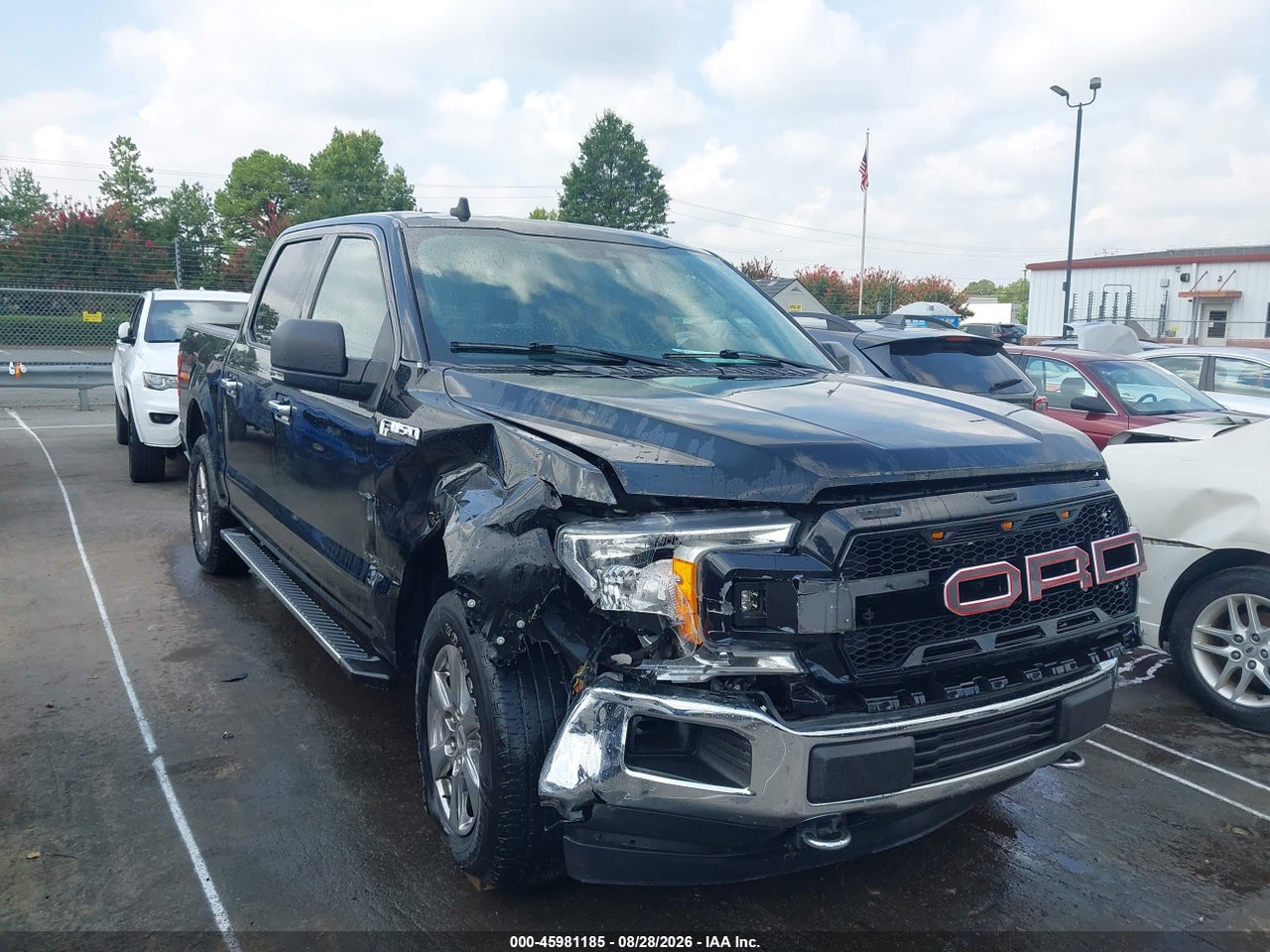 1FTEW1EB6KF****** · 2019 FORD F-150 XLT
