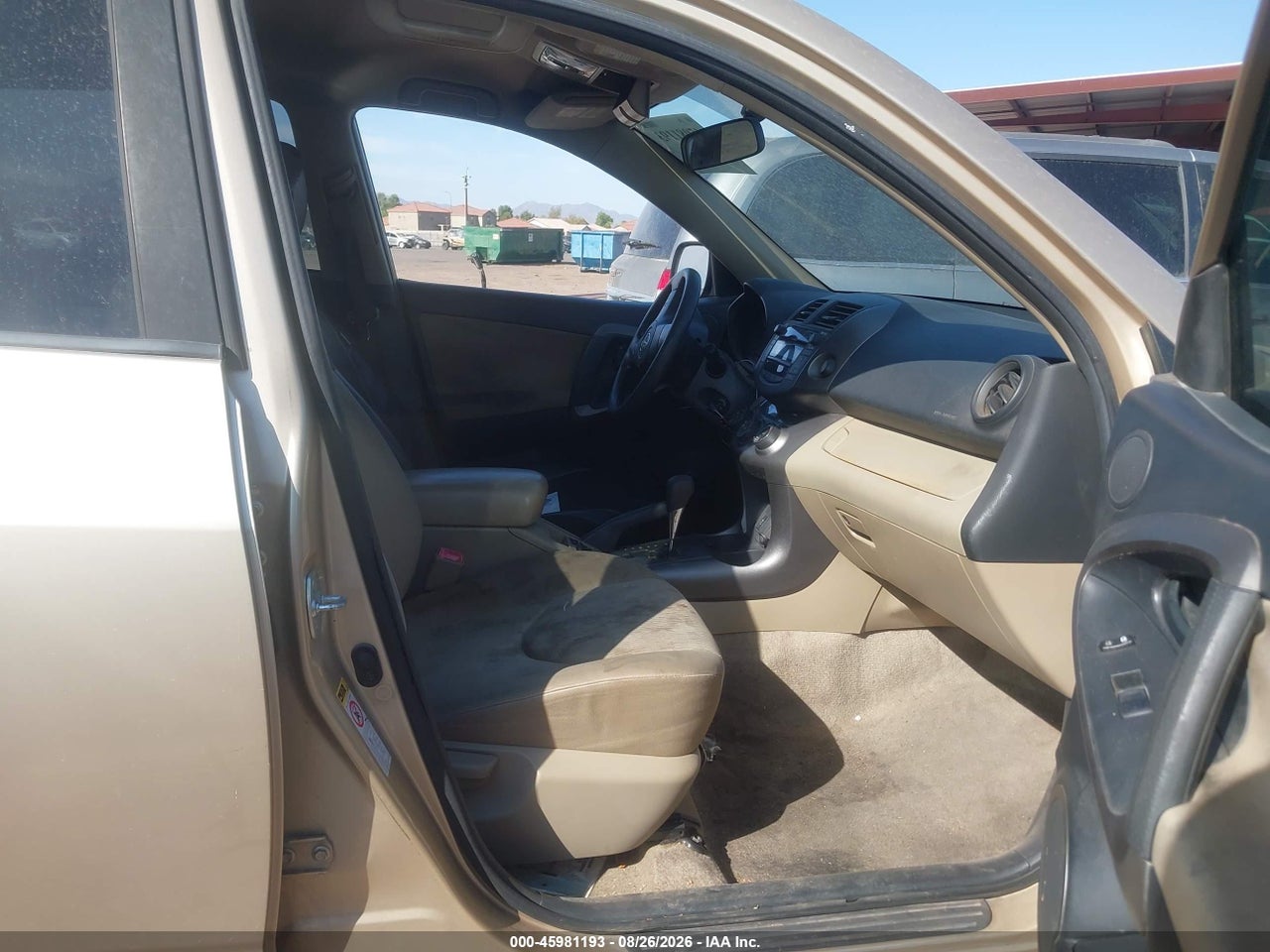 2010 TOYOTA RAV4 · 5/11