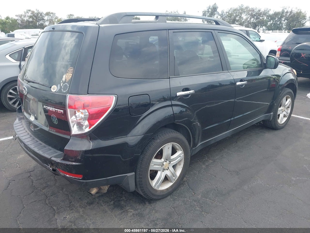 2010 SUBARU FORESTER 2.5X PREMIUM · 4/11