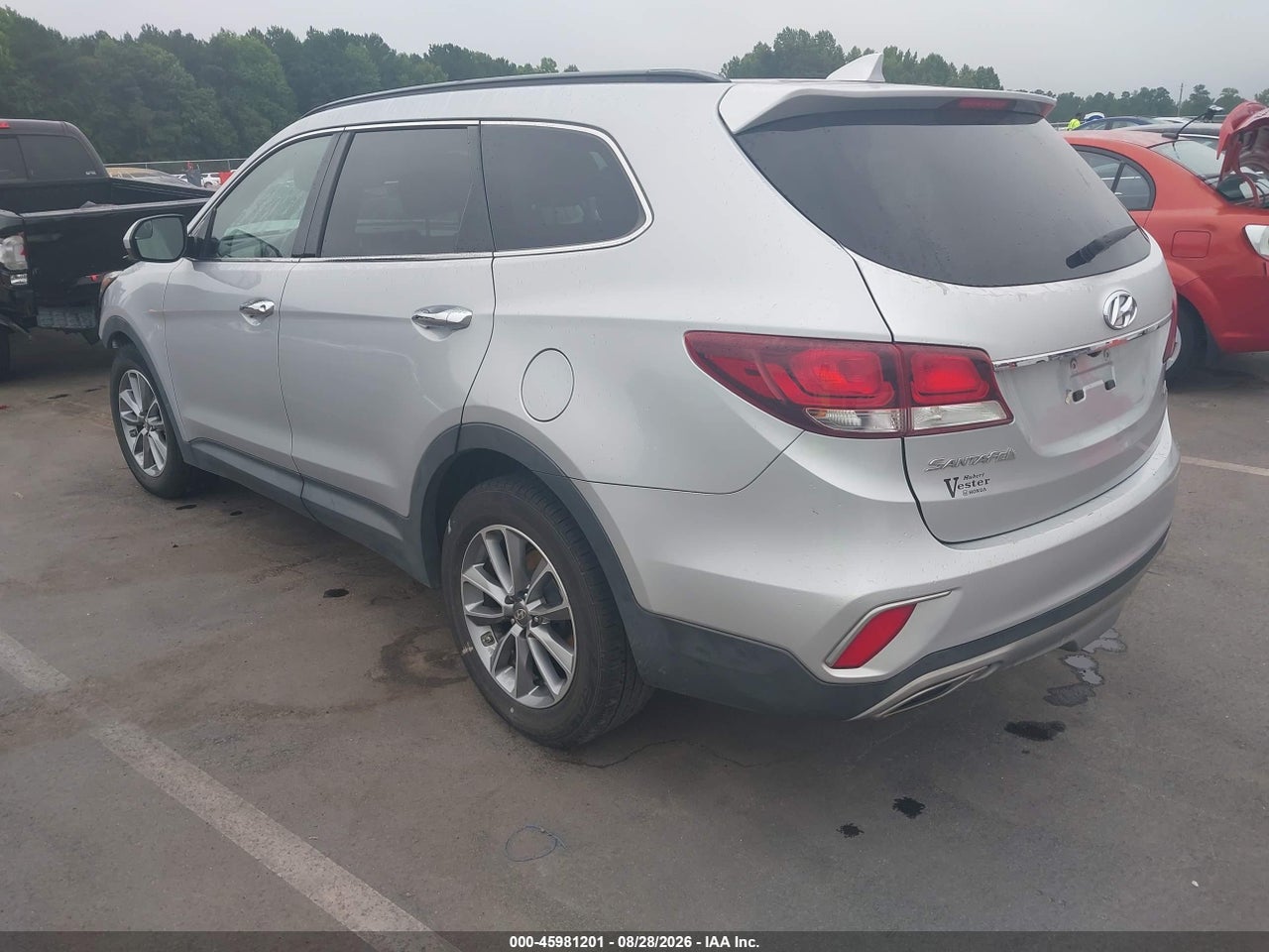 2017 HYUNDAI SANTA FE SE · 3/11