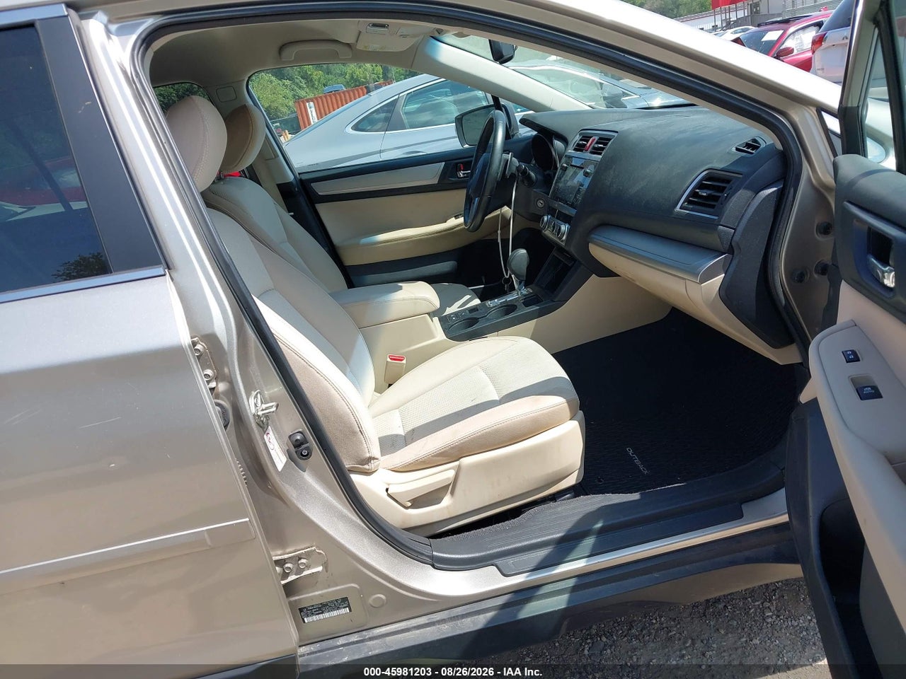 2015 SUBARU OUTBACK 2.5I PREMIUM · 5/11