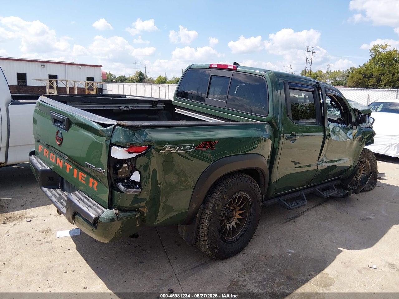 2022 NISSAN FRONTIER PRO-4X 4X4 · 4/11