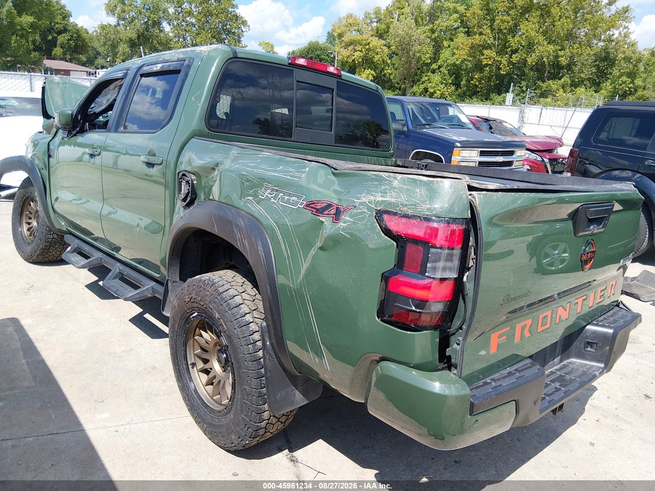 2022 NISSAN FRONTIER PRO-4X 4X4 · 3/11