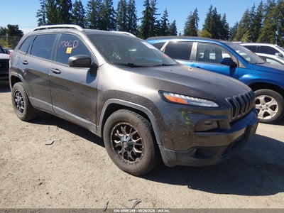 1C4PJLCB9HW****** · 2017 JEEP CHEROKEE LATITUDE FWD