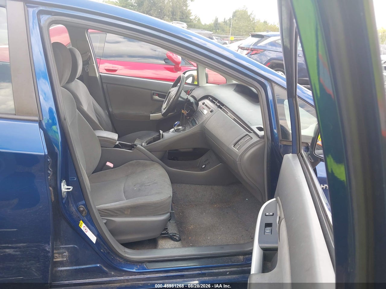 2010 TOYOTA PRIUS II · 5/11