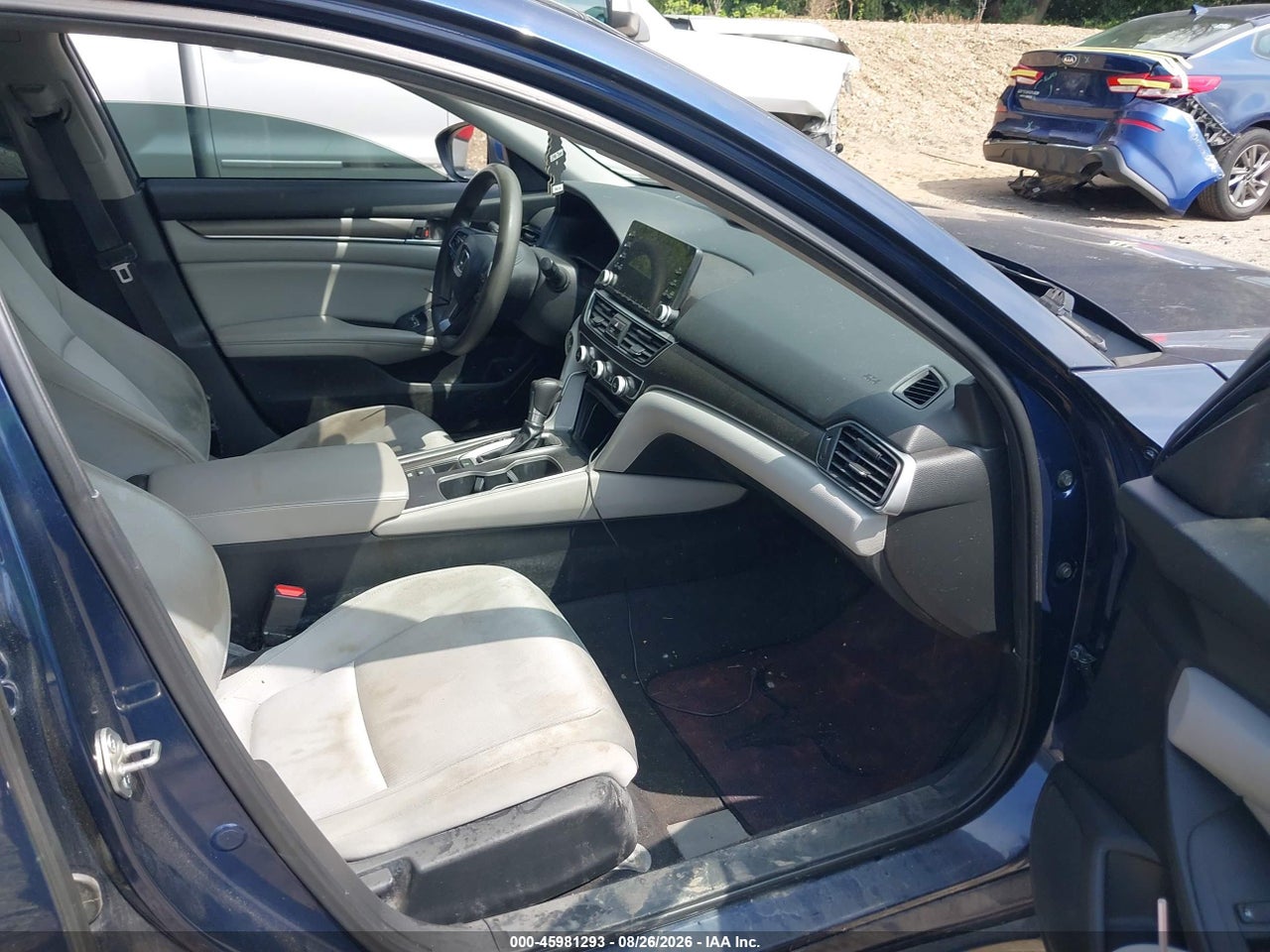 2019 HONDA ACCORD LX · 5/11