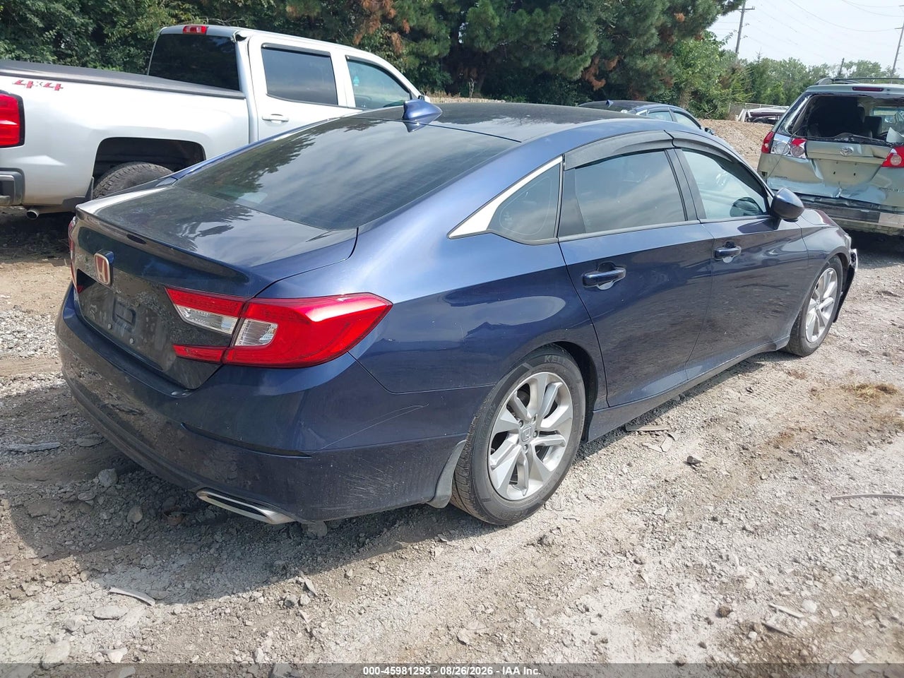 2019 HONDA ACCORD LX · 4/11