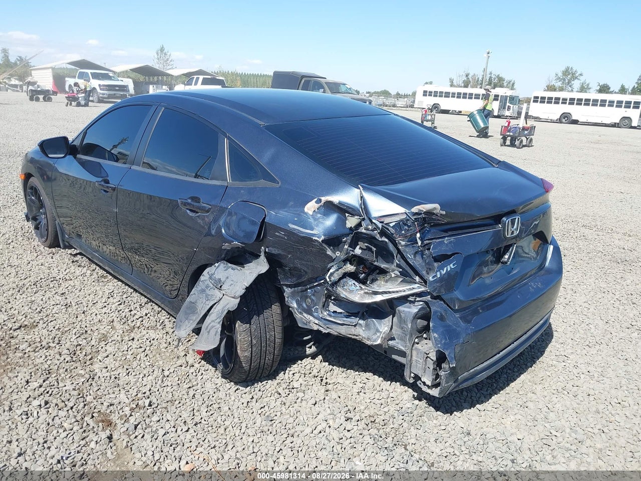 2019 HONDA CIVIC LX · 6/10
