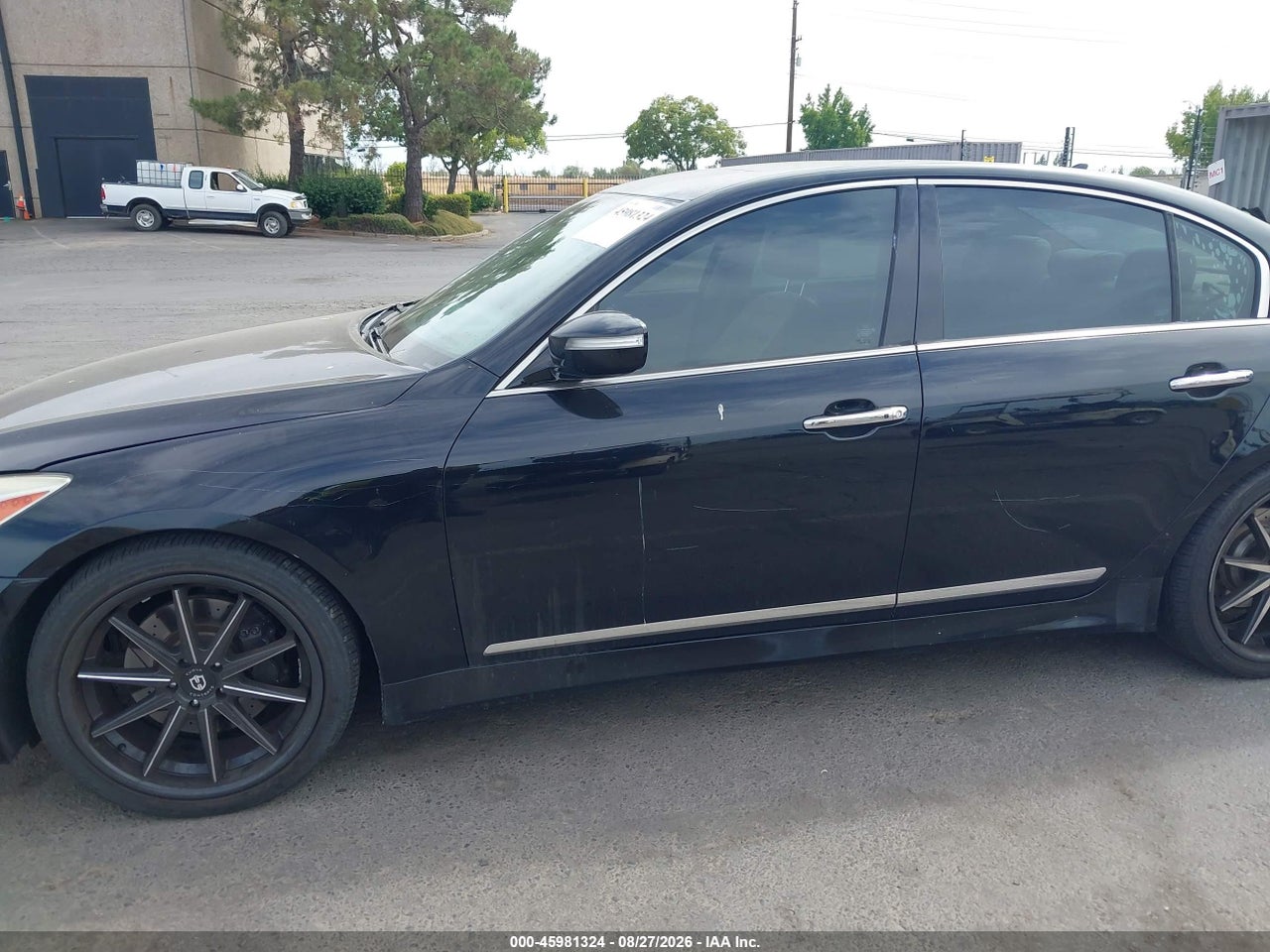 2012 HYUNDAI GENESIS 5.0 · 6/11