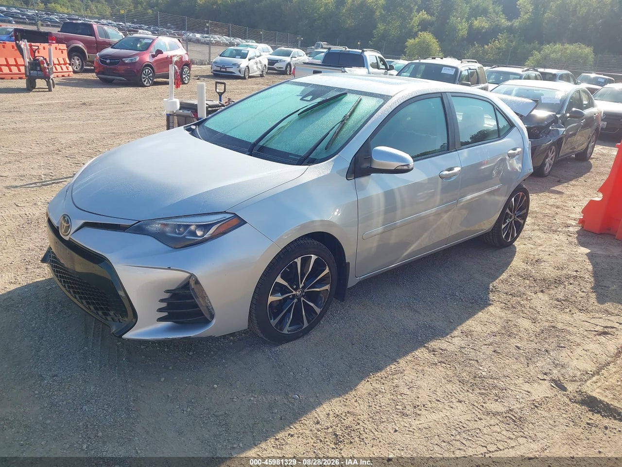 2017 TOYOTA COROLLA SE · 2/11
